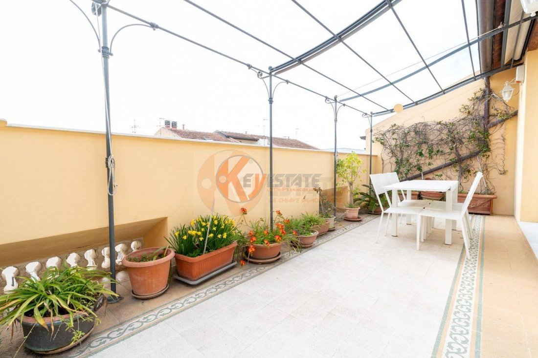 Apartment in Historic Center, Sassari, Sardinia 2 - 17703337