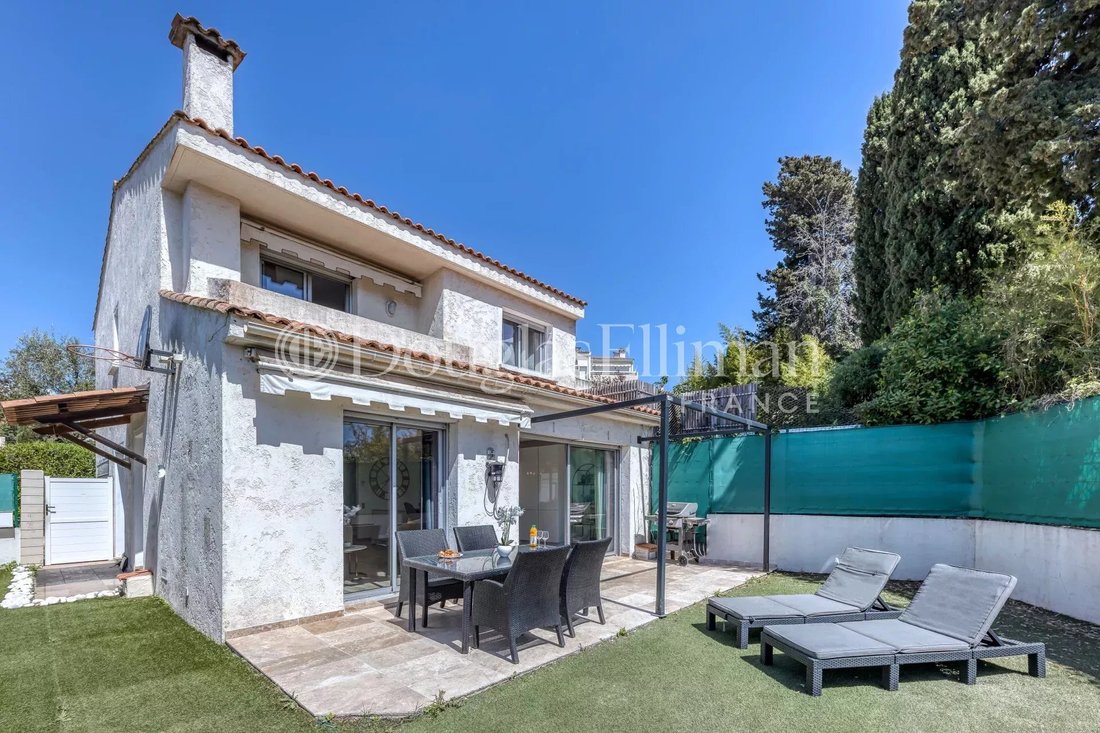 House in Croix des Gardes, Cannes, France 1 - 17704850