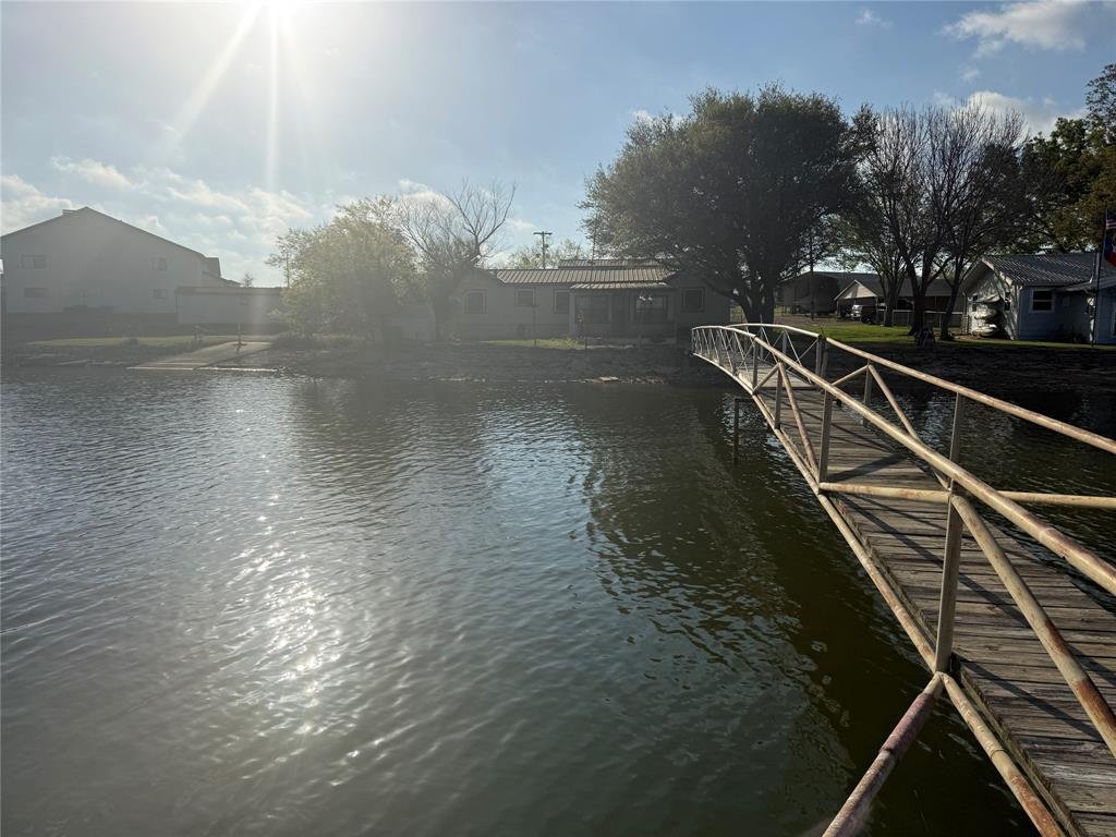 Graford, Texas, United States 2 - 17708278