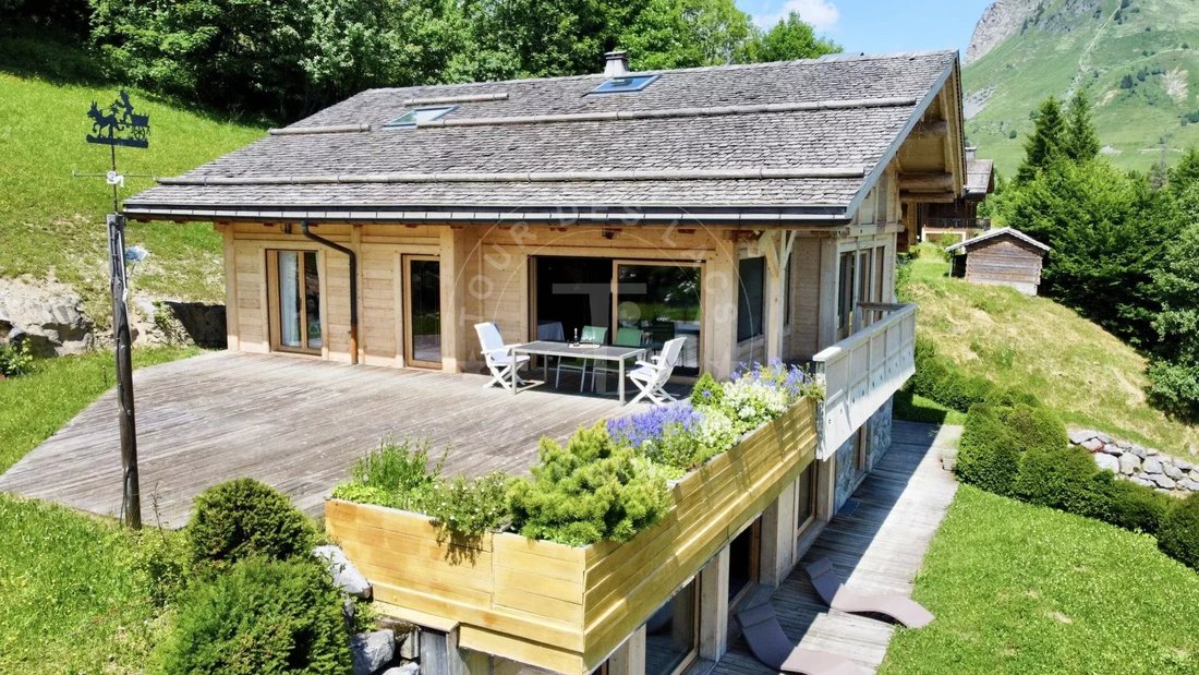 Chalet in Le Grand-Bornand, Auvergne-Rhône-Alpes, France 2 - 15906285