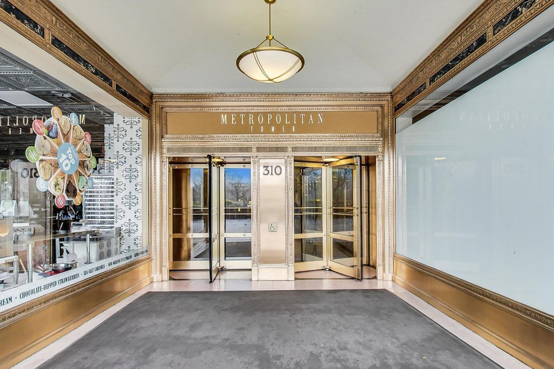 Condo in Chicago, Illinois, United States 2 - 17711260
