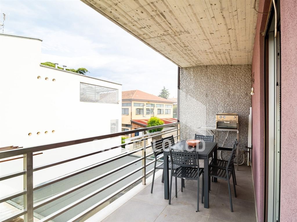 Apartment in Desenzano Centro, Desenzano del Garda, Lombardy 5 - 17706253