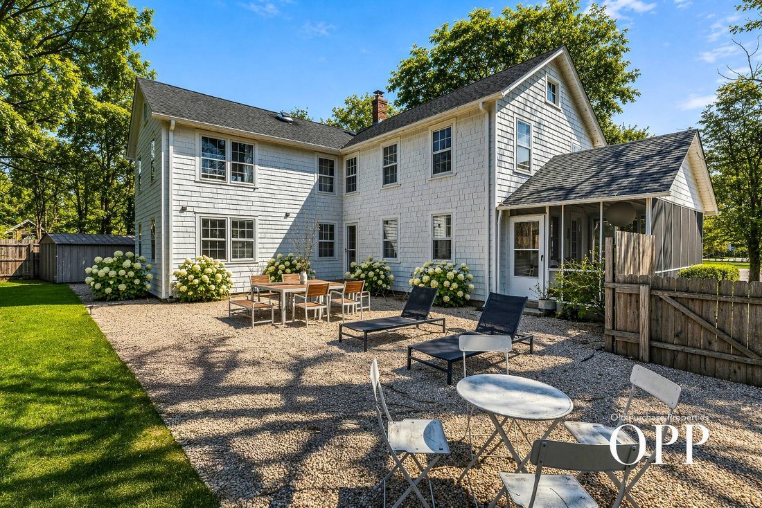 Farm Ranch in Remsenburg-Speonk, New York, United States 5 - 17703047