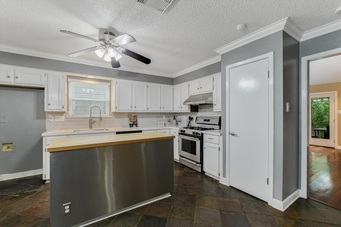 House in Austin, Texas, United States 2 - 17707866