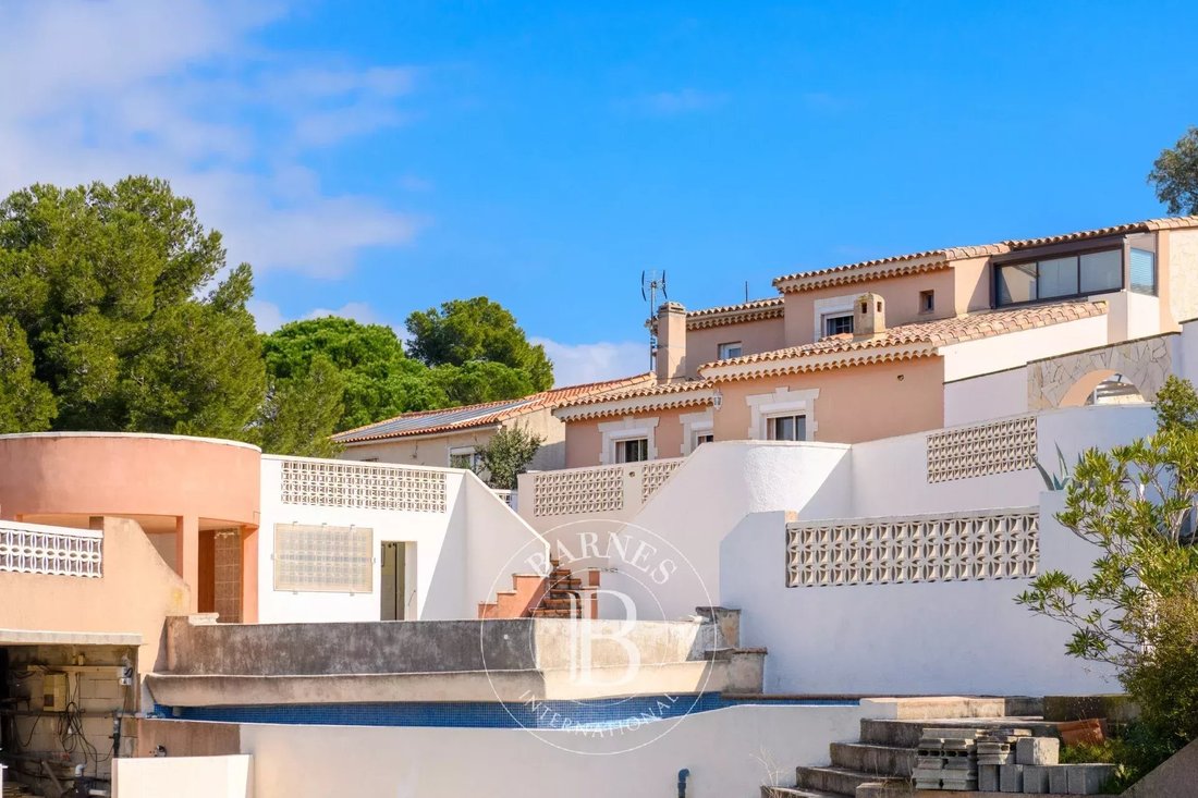 Villa in Le Brulot-Valapoux, Sausset-les-Pins, France 2 - 17311432