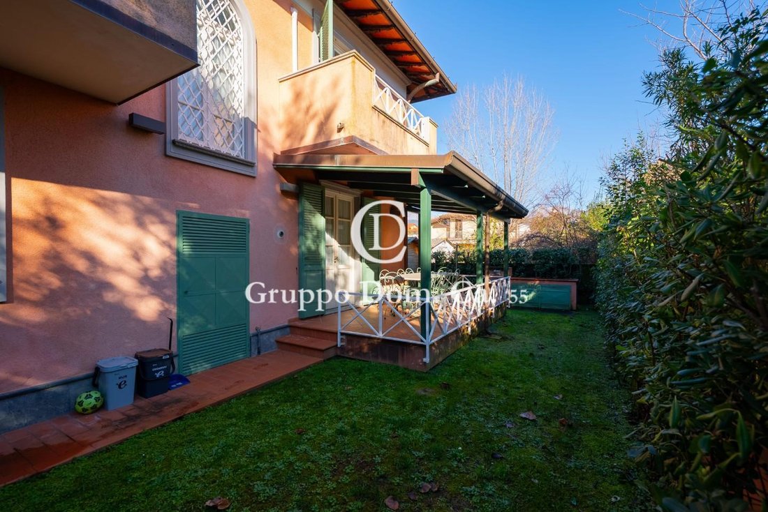Villa in Center, Forte dei Marmi, Tuscany 2 - 17713958