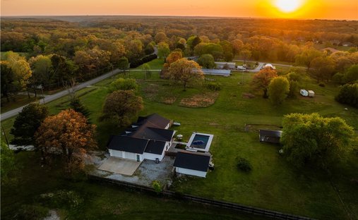 House in Cave Springs, Arkansas, United States 1