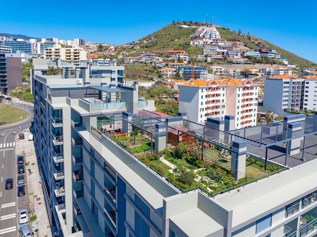 Apartment in Sao Martinho, Madeira, Portugal 2 - 17550764