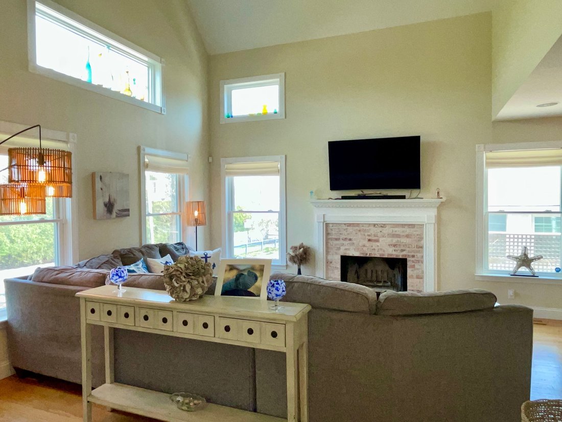 East Quogue, New York, United States 3 - 17717156