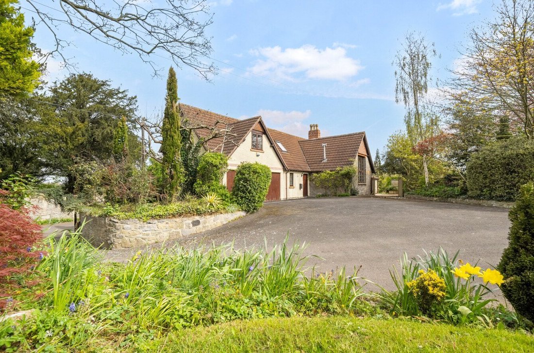 House in Stockland Bristol, England 1 - 17703001