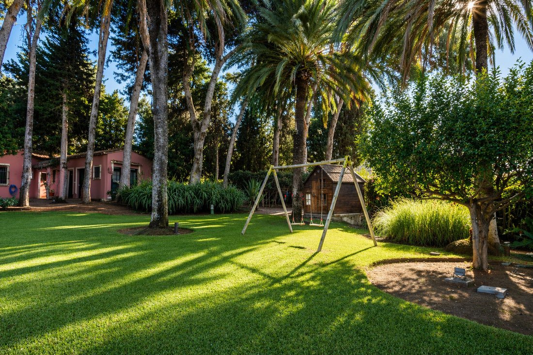 Villa in Guadalmina Baja, San Pedro de Alcantara, Spain 2 - 16795834