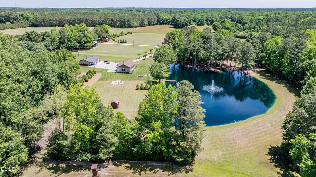 Farm Ranch in Castalia, North Carolina, United States 1 - 17704360