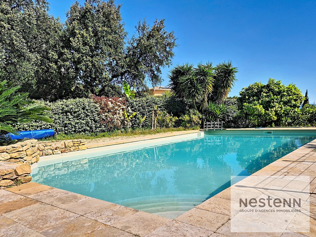 House in Frejus, Provence-Alpes-Côte d'Azur, France 3 - 17708629