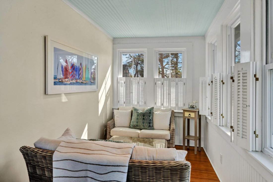 House in Oak Bluffs, Massachusetts, United States 5 - 17716124