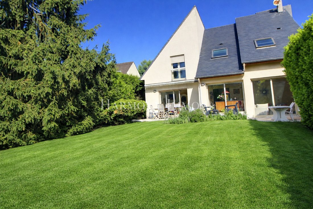 House in Antony, Ile-de-France, France 2 - 17673086