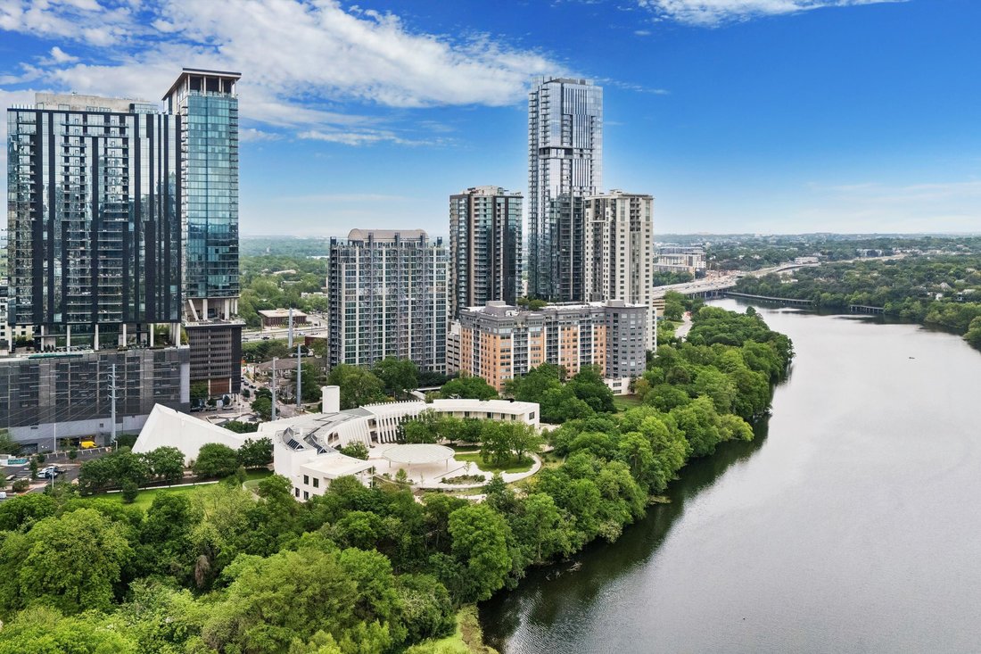 Condo in Austin, Texas, United States 4 - 17709913