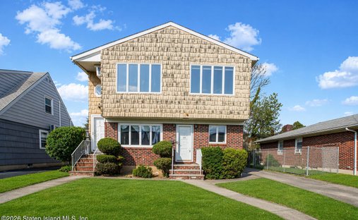 House in New York, New York, United States 1