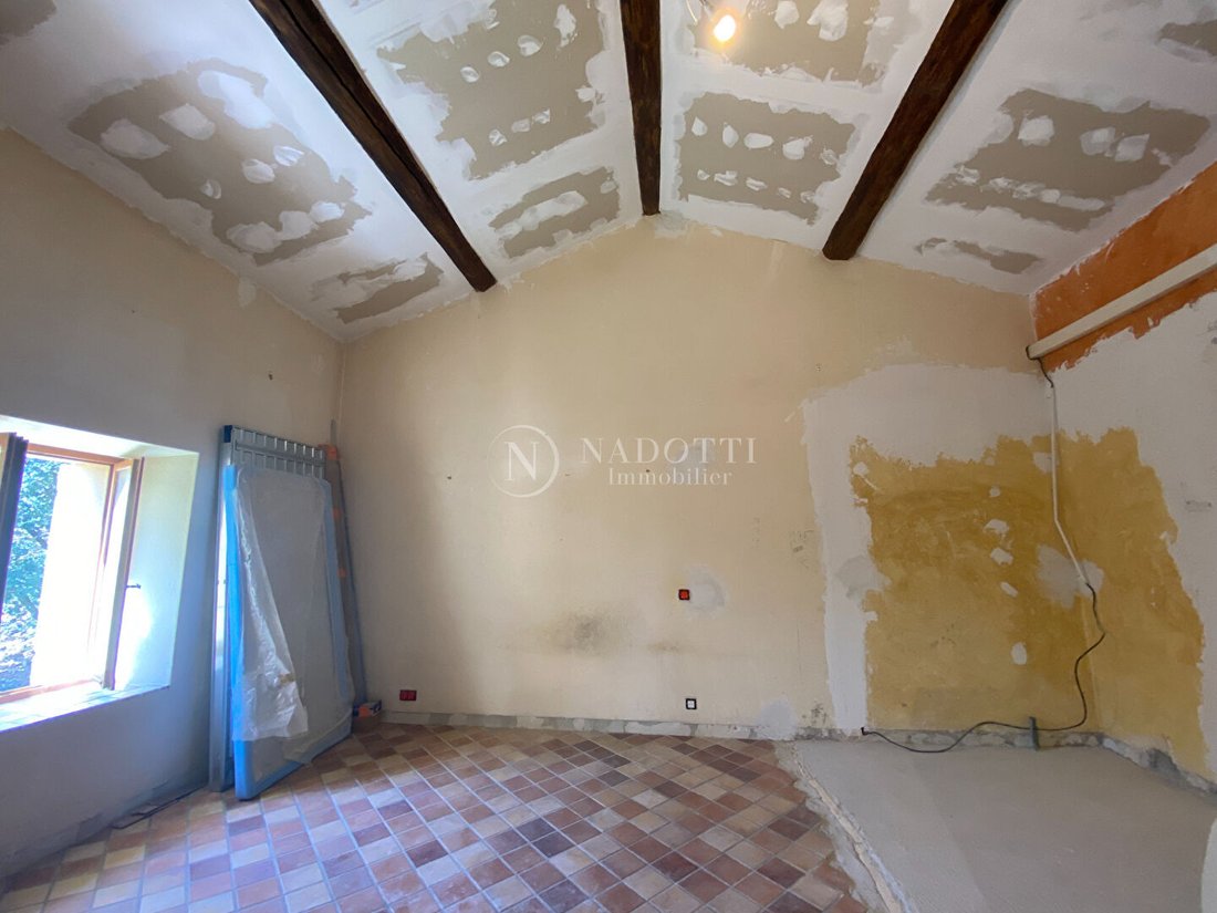 House in Cabrières-d'Avignon, Provence-Alpes-Côte d'Azur, France 5 - 17712558