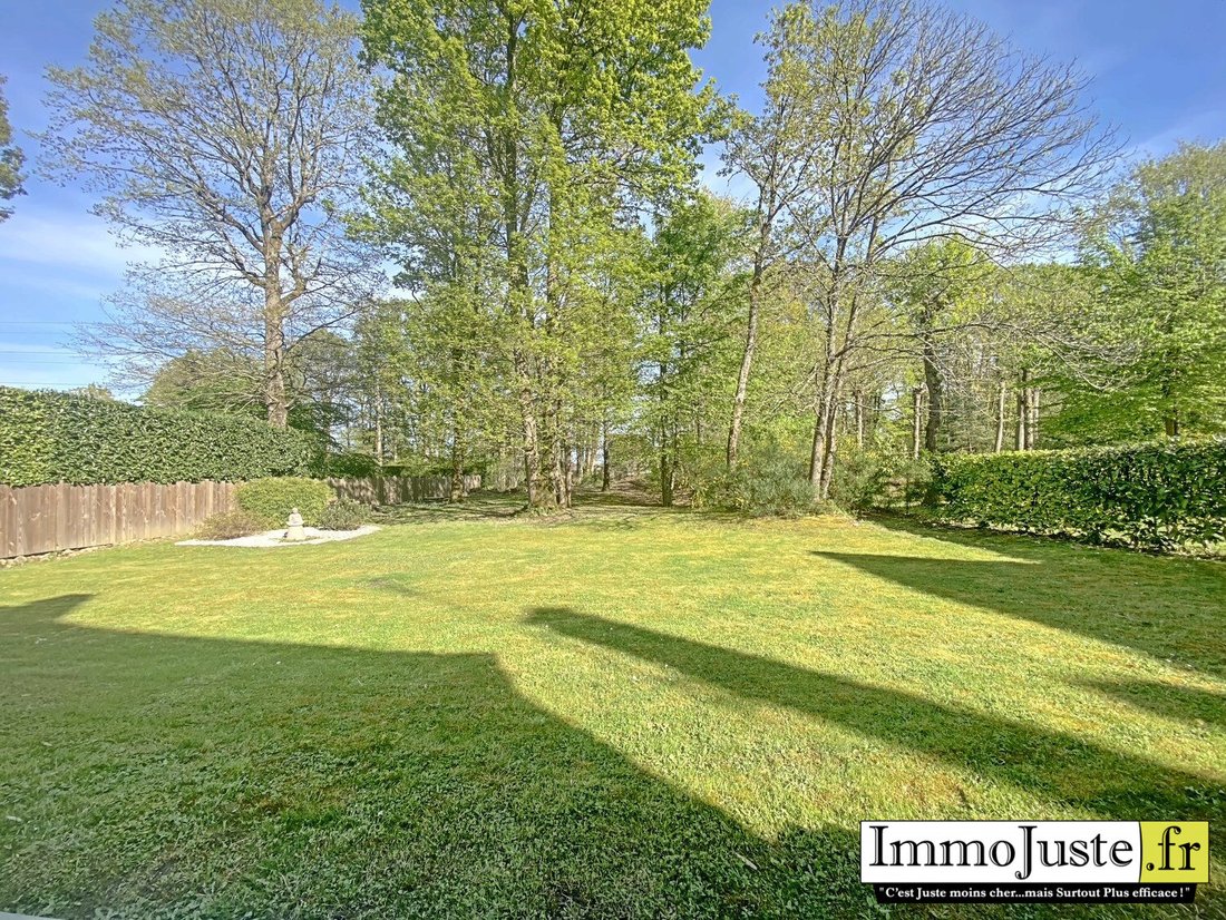 House in Le Mesnil-Saint-Denis, Ile-de-France, France 5 - 17709971