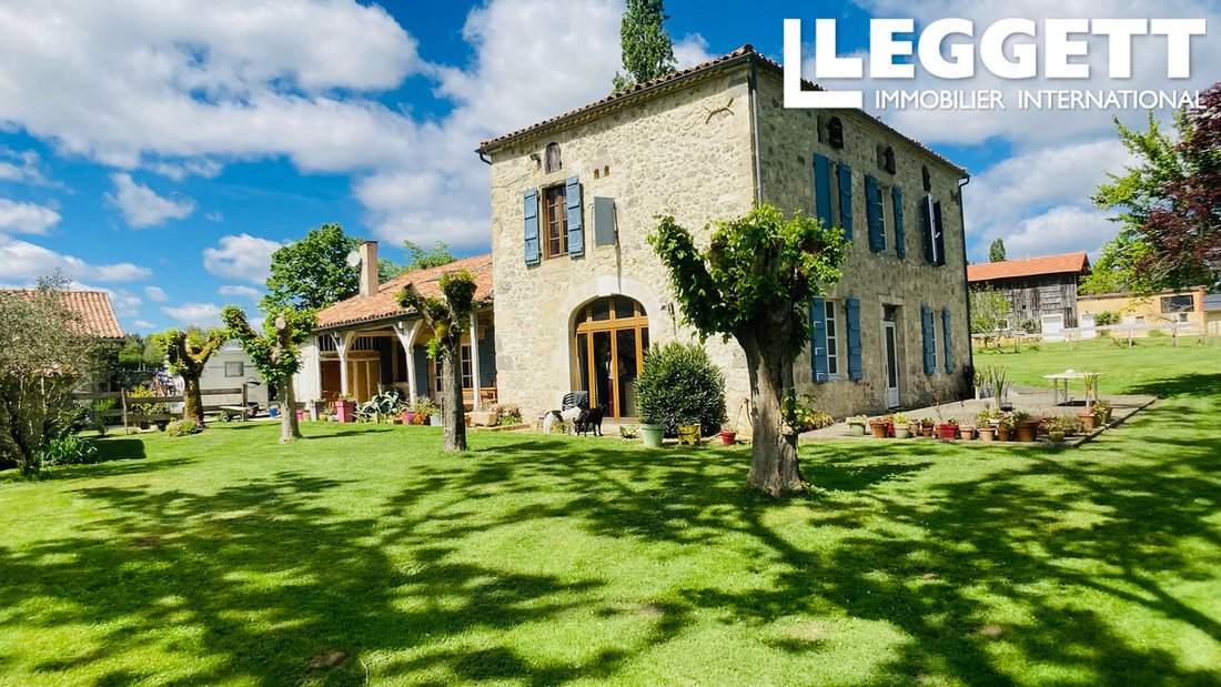 Villa in Sainte-Maure-de-Peyriac, Nouvelle-Aquitaine, France 1 - 17708604