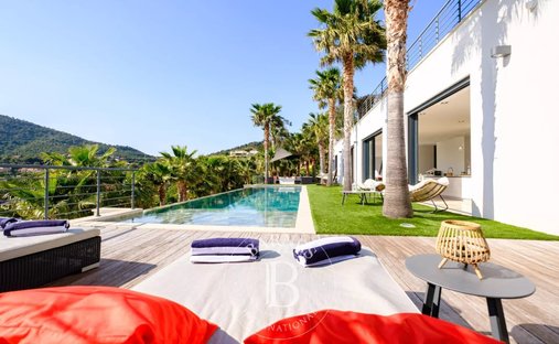 Apartment in Les Issambres, Roquebrune-sur-Argens, France 1