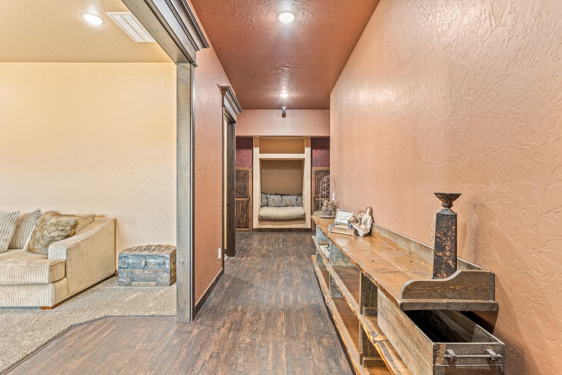 House in Newcastle, Utah, United States 4 - 17705459