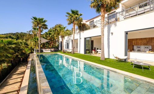 Villa en Roquebrune-sur-Argens, Provenza-Alpes-Costa Azul, Francia 1
