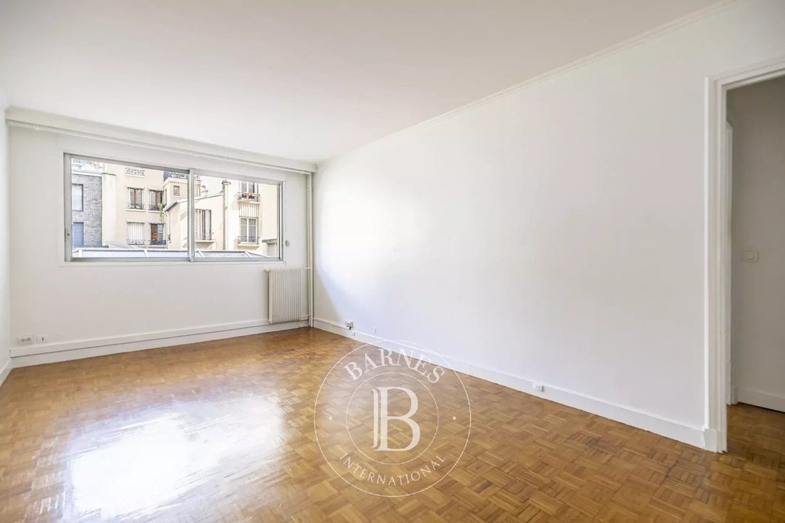 Apartment in Dupleix-Motte Picquet, Paris 15e Arrondissement, Paris 3 - 17712769