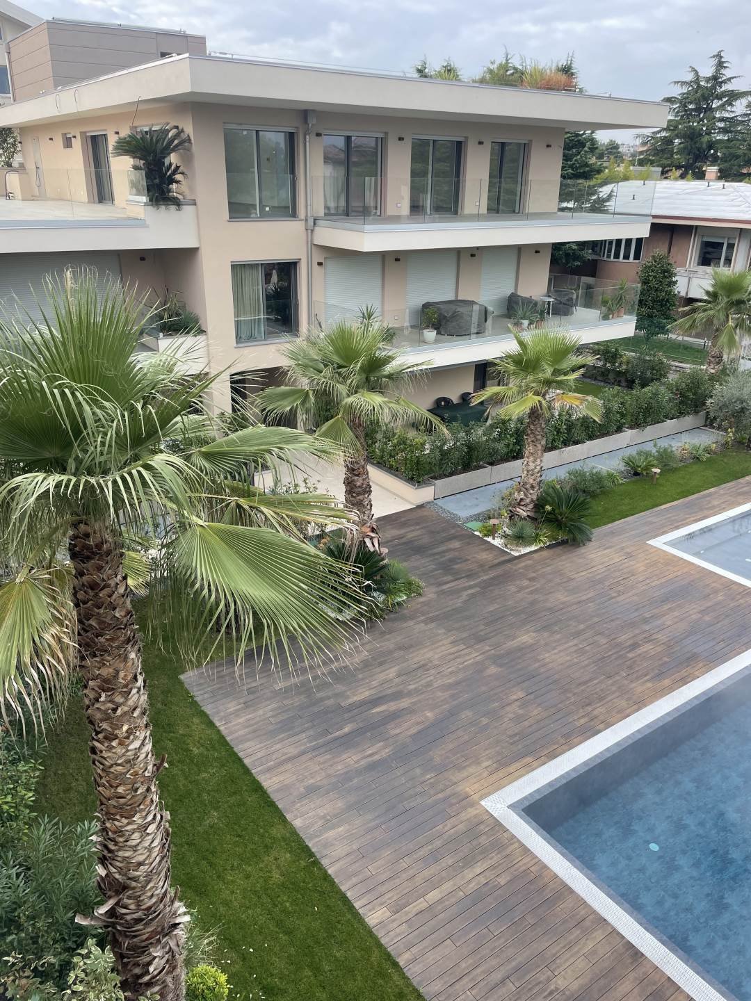 Apartment in Desenzano Centro, Desenzano del Garda, Lombardy 1 - 17708012