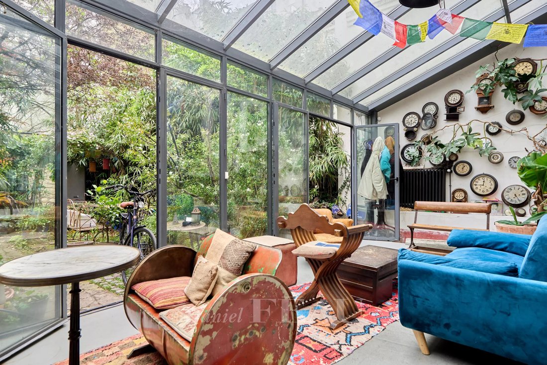 Apartment in Goutte d'Or-Château Rouge, Paris 18e Arrondissement, Paris 4 - 17702989