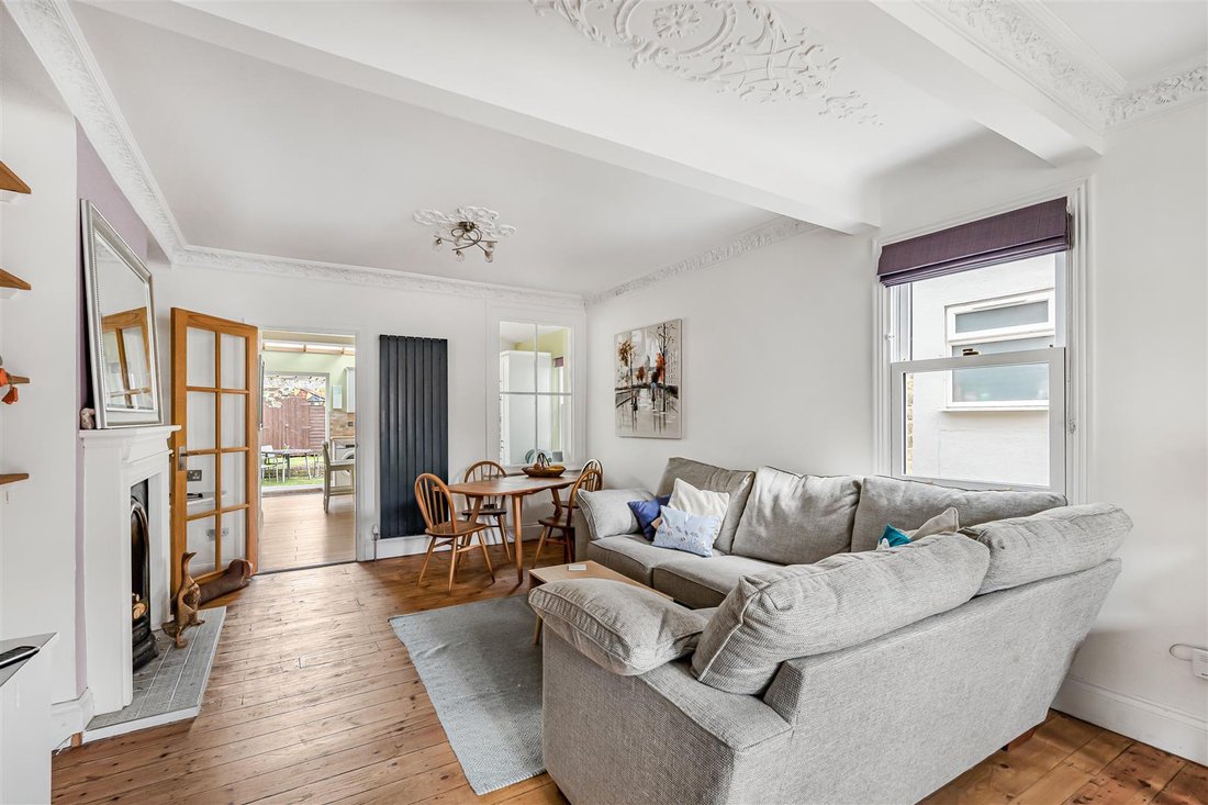 House in Kingston Upon Thames, Royal Borough of Kingston upon Thames, England 3 - 17706260
