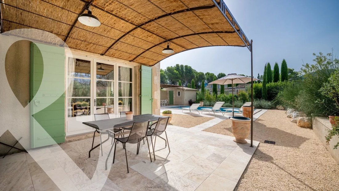 House in Eygalières, Provence-Alpes-Côte d'Azur, France 3 - 17705032