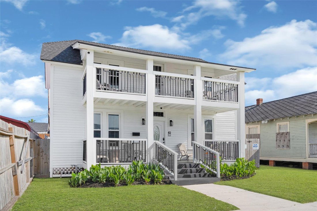 House in Galveston, Texas, United States 2 - 17704074