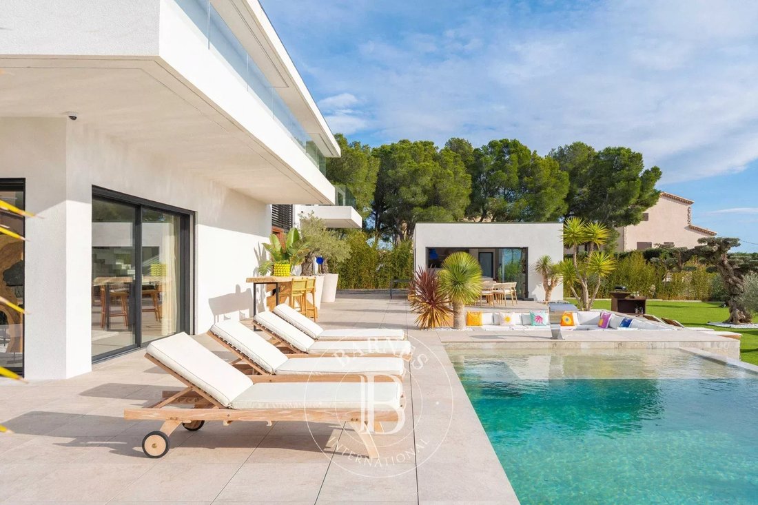 Villa in Centre, Carry-le-Rouet, France 1 - 16900847
