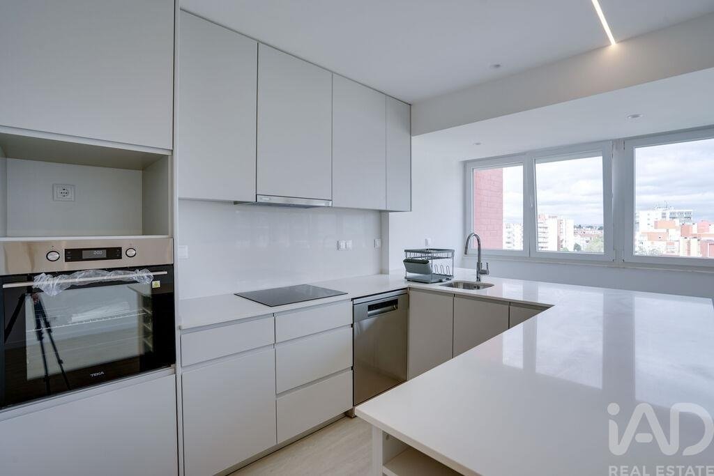 Apartment in Olivais, Lisbon, Portugal 5 - 17716765