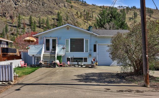 House in Kamloops, British Columbia, Canada 1