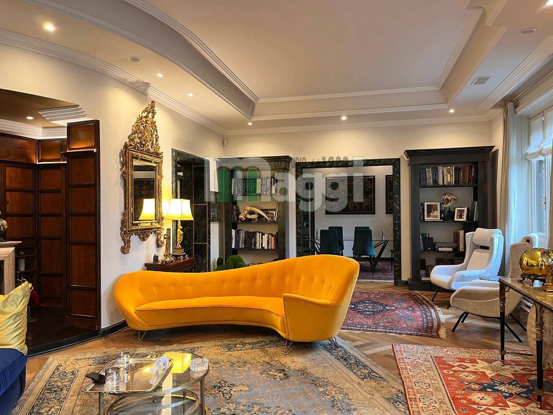 Apartment in Historic Center, Milan, Lombardy 2 - 17703273