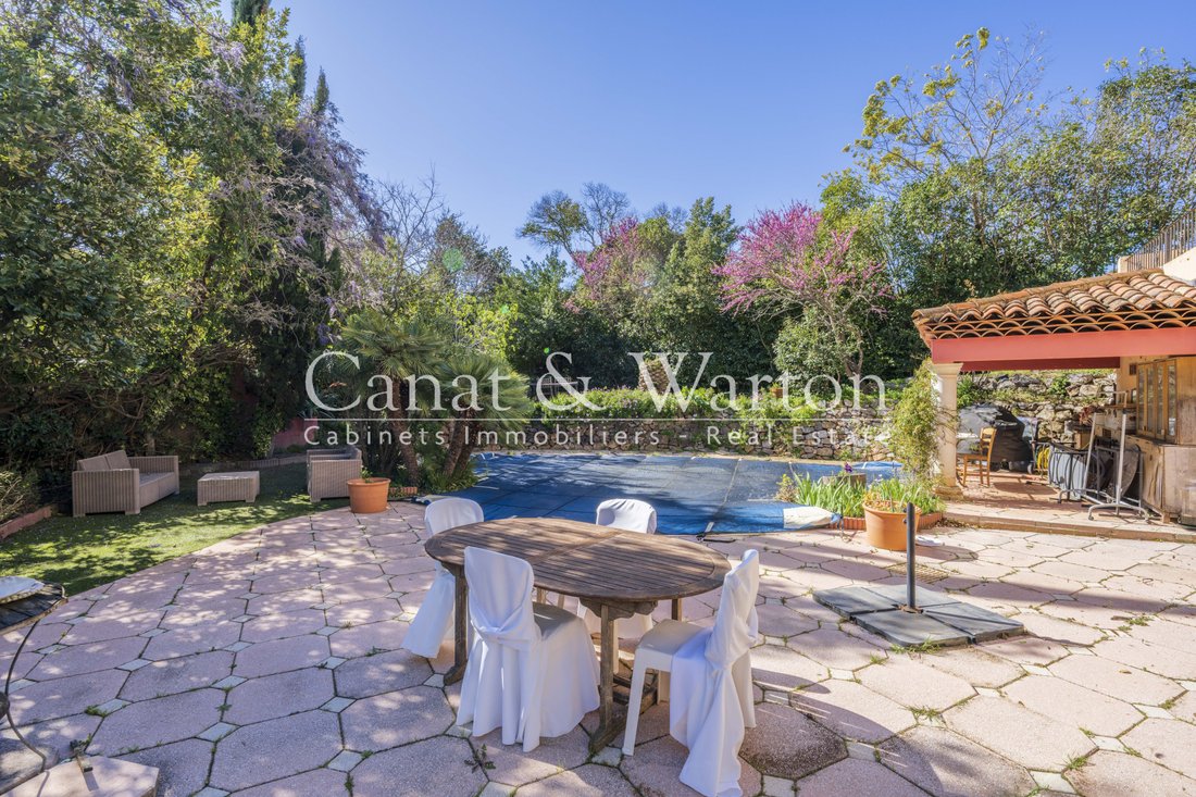 Villa in Aguillon, Toulon, France 3 - 17708685