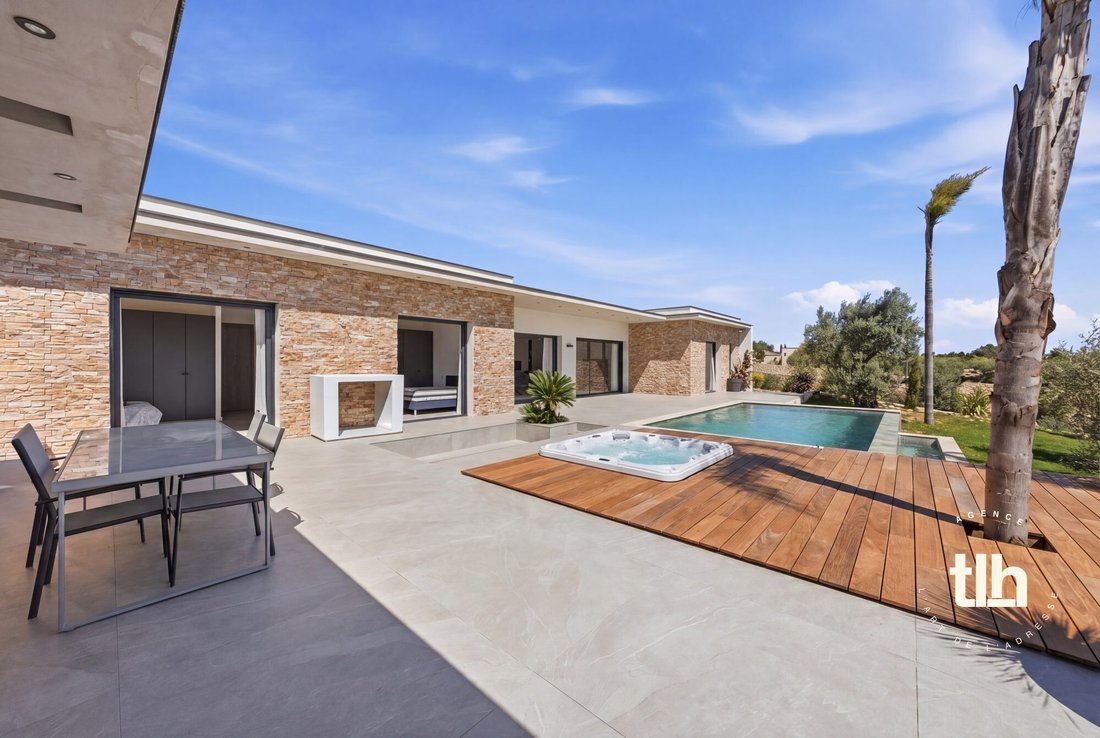 House in Camplanier, Nimes, France 4 - 17703807