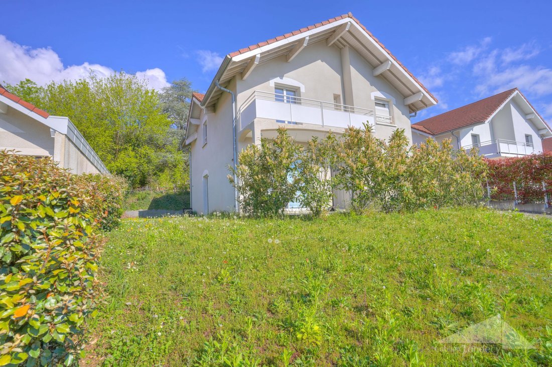 House in Sergy, Auvergne-Rhône-Alpes, France 1 - 17709985