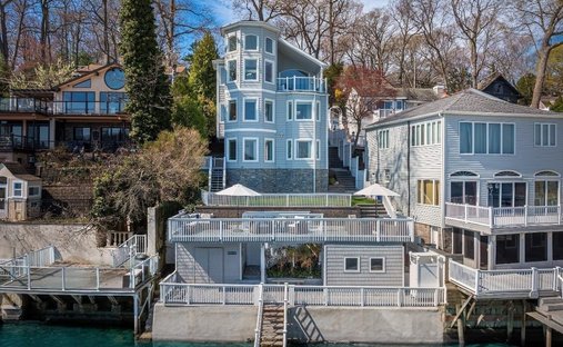 House in Centerport, New York, United States 1