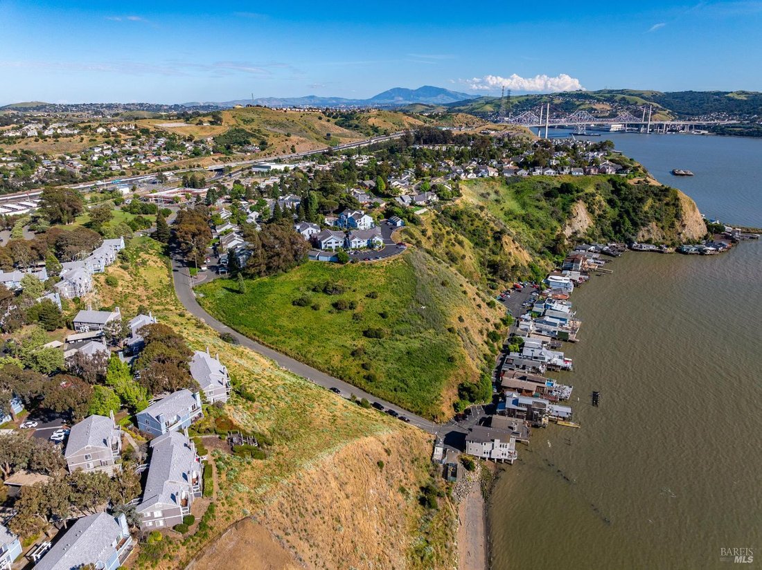 Land in Vallejo, California, United States 4 - 17708992