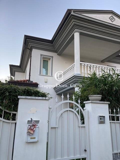 Villa in Center, Forte dei Marmi, Tuscany 2 - 17713939