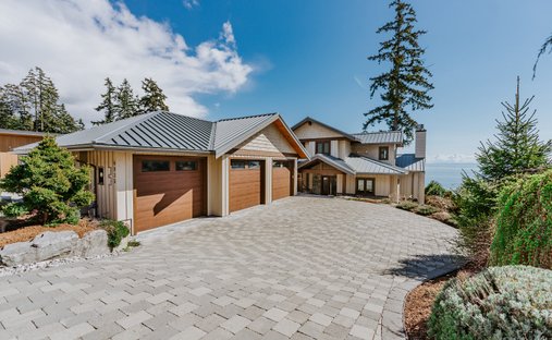 House in Sechelt, British Columbia, Canada 1