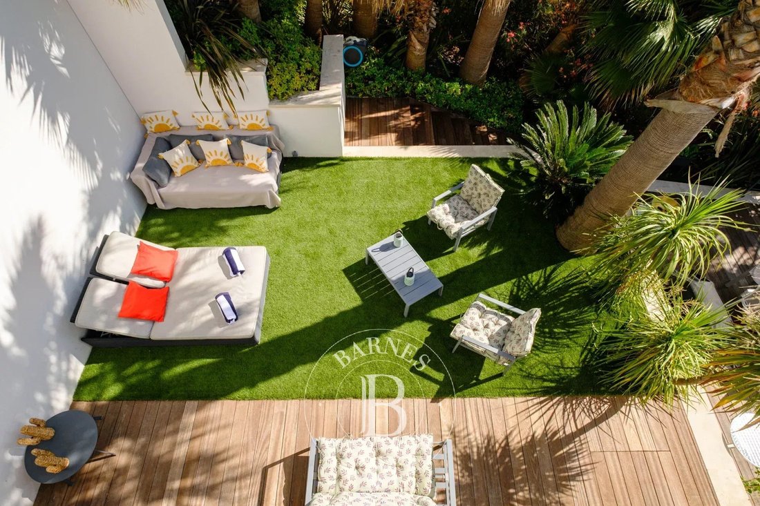 Villa in Les Issambres, Roquebrune-sur-Argens, France 5 - 17703667