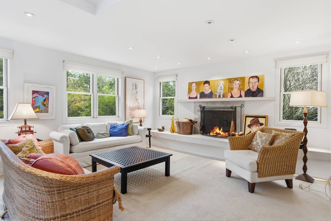 House in East Hampton, New York, United States 4 - 17707660