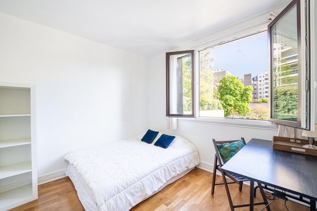 Apartment in Lorette-Martyrs, Paris 9e Arrondissement, Paris 5 - 17707282
