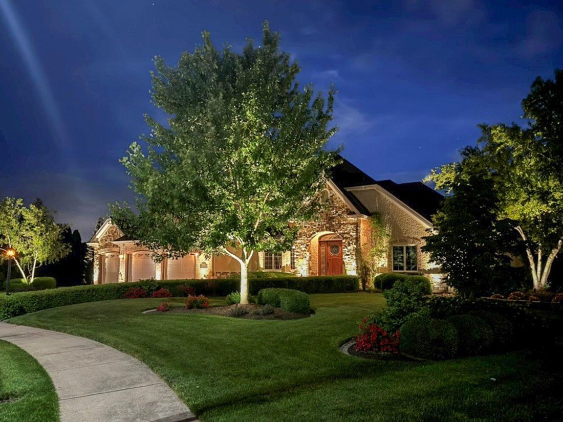 House in Crown Point, Indiana, United States 2 - 17709452