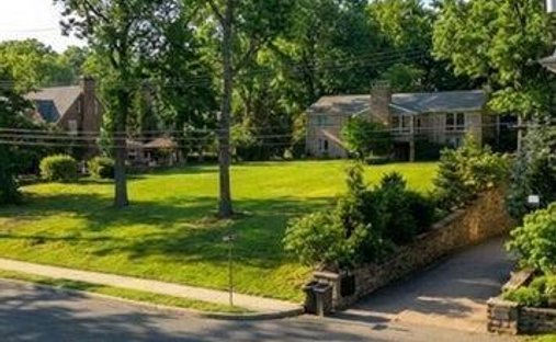 House in New York, New York, United States 1
