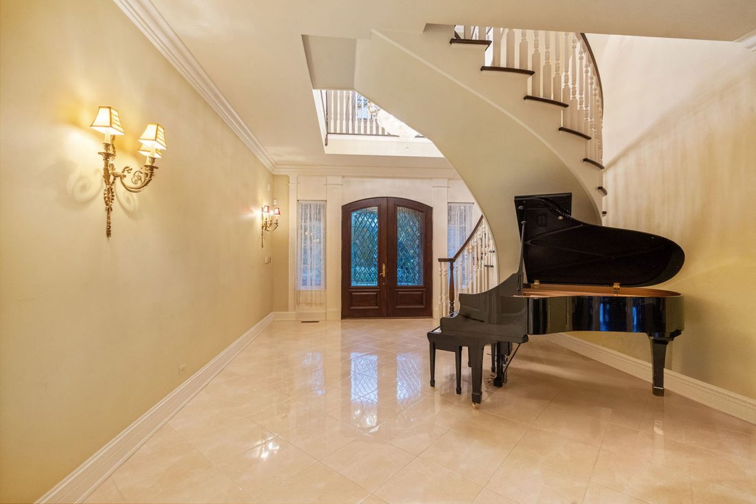 House in Hinsdale, Illinois, United States 3 - 17707390
